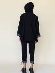 Contrast Fabric Cuff Sleeve Sweatshirt in Black